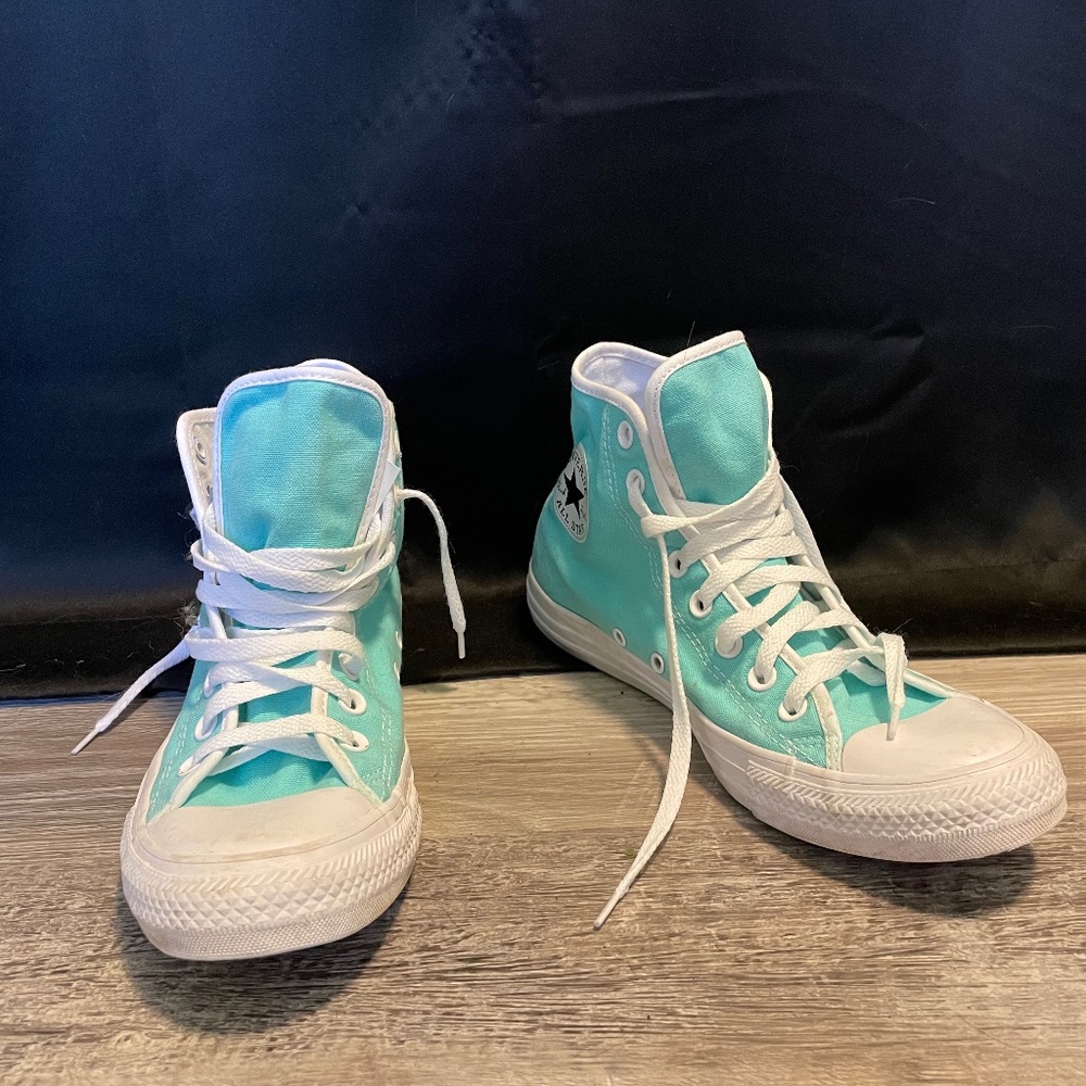 Custom made, High Top Converse